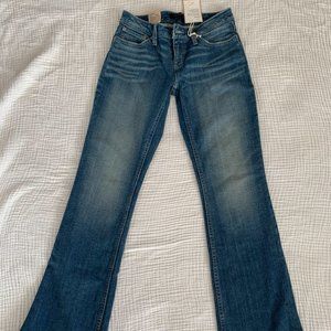 NWT Levi's Curvy Fit Bootcut Denim